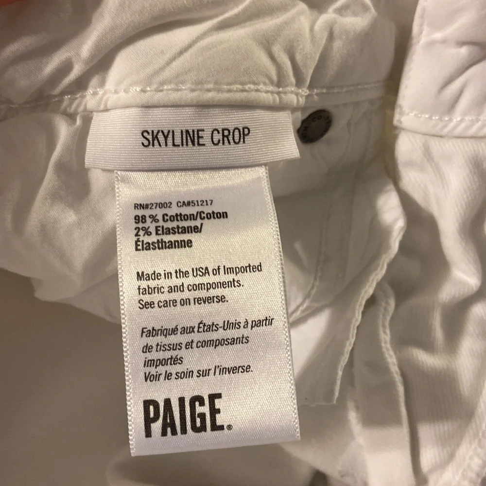 PAIGE Skyline Crop Skinny Jeans in Optic White. Size 27